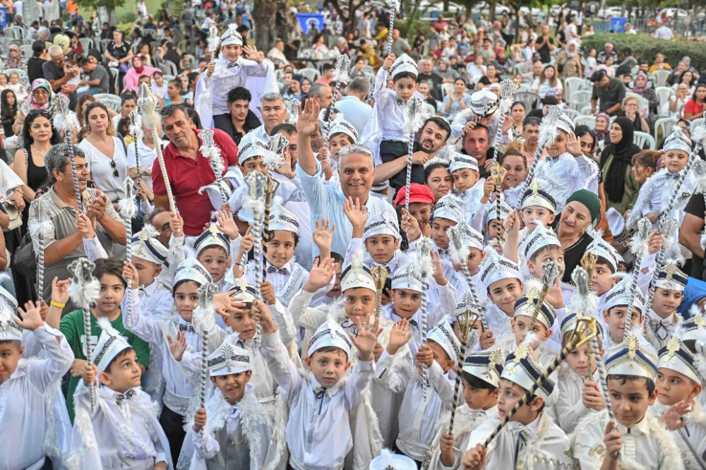 MURATPAŞA’DA TOPLU SÜNNET