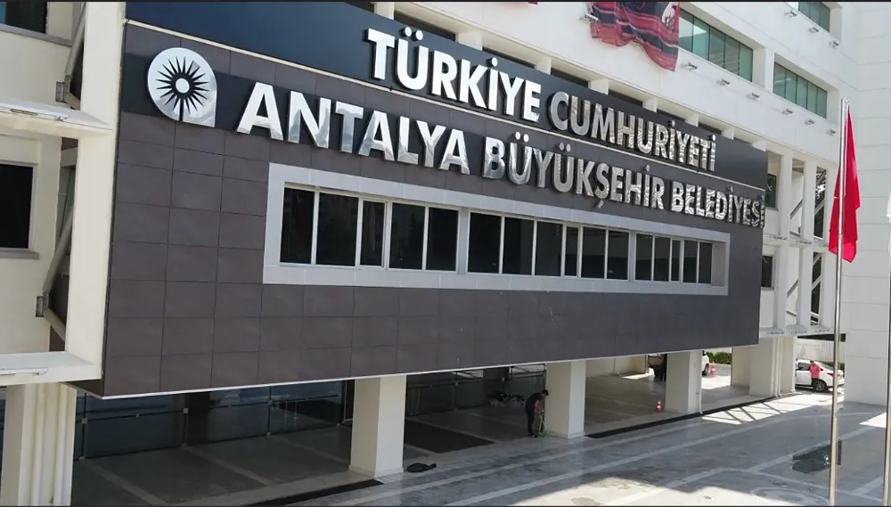 OPERASYON ÖNCESİ.. ANTALYA BÜYÜKŞEHİR’DE ATAMALAR ARDI ARDINA GELDİ