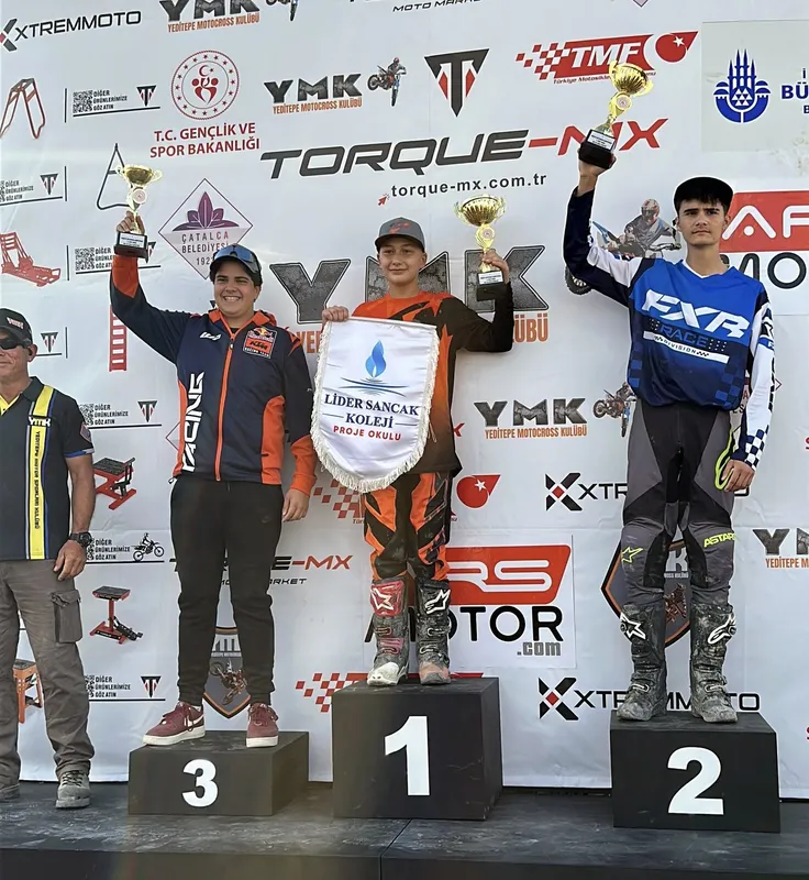 Eyüpsultan’ın altın çocuğu başarıya doymuyor