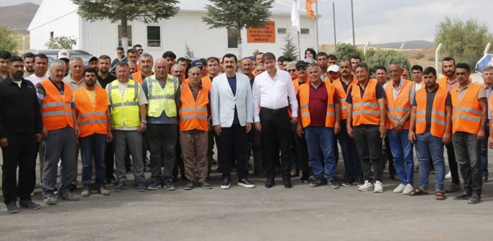 MENDERES TÜREL KORKUTELİ- ELMALI-FİNİKE YOLUNU İNCELEDİ