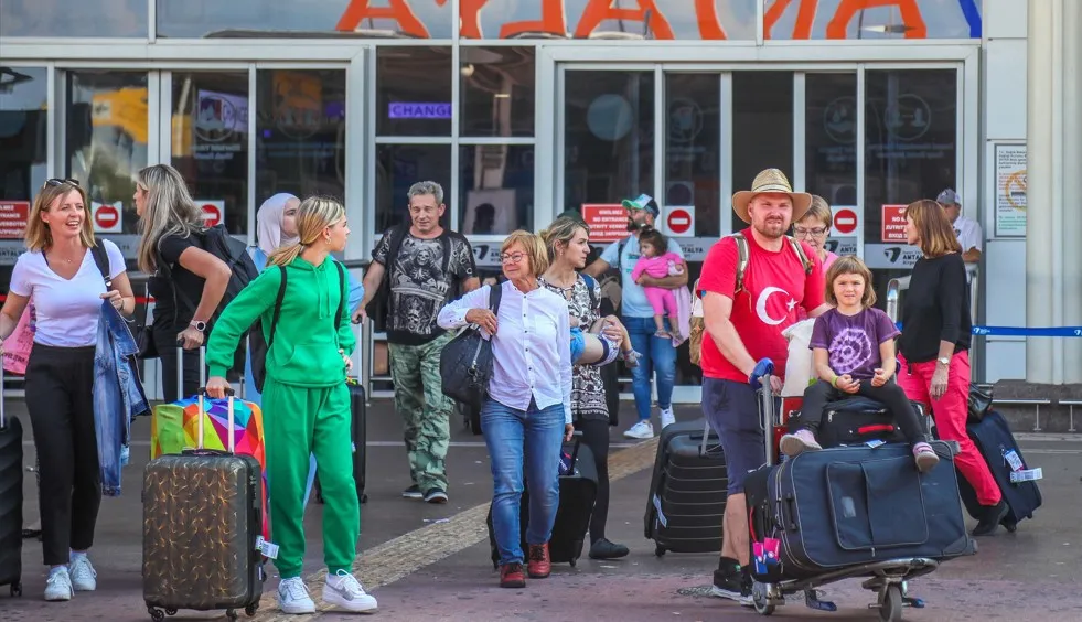 ANTALYA TURİZMİNDE 